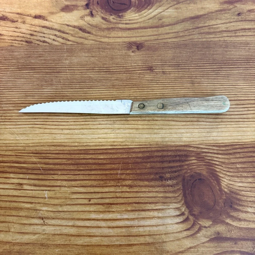 Brandware Serrated‎ Steak Knife Wood Handle 881 Vintage Cutlery